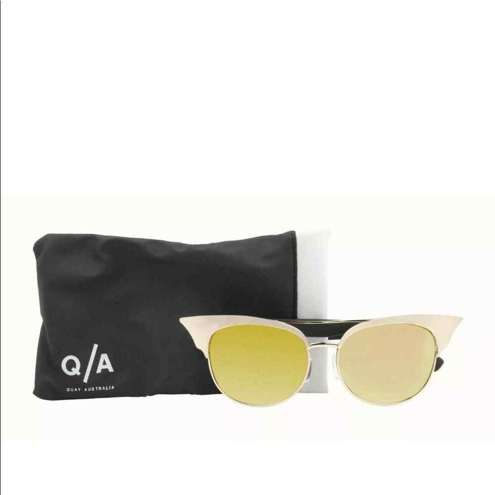 Quay Australia Sunglasses NWT Women’s Zig …
